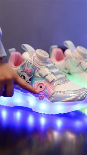 USB Rechargeable LED Light-Up Shoes for Kids, 16 Color Modes, Non-Slip Trainers, Cartoon Design, Ideal for Parties & Birthdays #ledlights #qualityfootwear #shoecareessentials #fashionslippers #businessshoes #schuhkids #kidsschoolshoes #womenssneakers #kidsgiftinspo #onefirenightlightkids