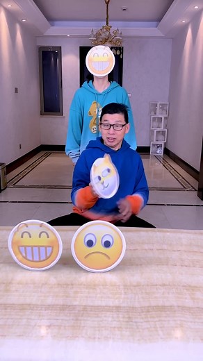 Coke Snorting Challenge, So Exciting, Who Can Stop The Coke? #Funnyfamily #Partygames का पार्ट 14 | Family Games Media