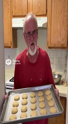 Angry Grandpa Smashes ‪@KidBehindACamera‬ PS4