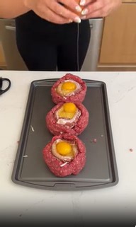 The Pop Can Burger Hack You’ll Love