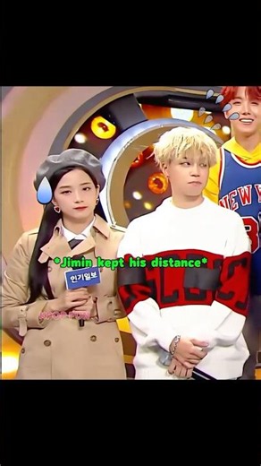Suga Accidentally Bumped Into Jisoo 😂 And Jimin Got Scared 😅 #shorts #bts #suga #jimin #jisoo