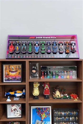 How to Hang Lego Speed Champions on the Wall