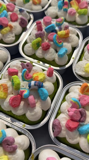 Part 6 | Pretty Easy Cakes series ✨ 🍰 They’re “magically delicious” 🌈🍀 This Lucky Charms cake starts with a simple white cake mix, but we swap the water for cereal milk to add that subtle toasted marshmallow flavor. A few drops of green coloring bring the spring vibe, and hand-sorting the cereal to top it with those iconic marshmallows. It’s whimsical, colorful, and honestly just really fun to make. 🆕 Pretty Easy Cakes coming every week. The full recipe is below ⬇️ Lucky Charms Cake Recipe F