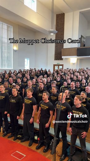 The Muppet Christmas Carol Medley Performance