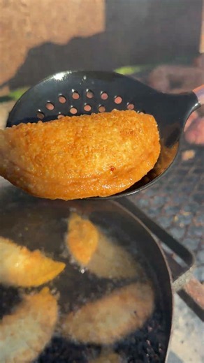 Empanadas de carne fritas en grasa