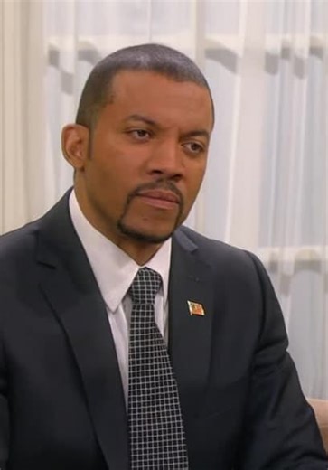 The First Family S01:E13 - The First Pageant & The First Second Couple