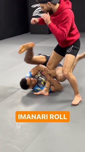 David “The Boogeyman” Hervias  on Instagram: "IMANARI ROLL técnica de grappling para gente ágil y rápida • • • #fyp#viralreels #parati #mma #sports #grappling #juijitsu"