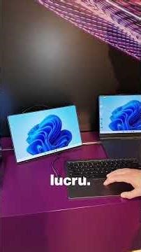 Laptop Lenovo cu ecran pe capac și porturi modulare