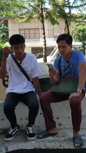 Understanding Logic: Exploring Questions and Answers in Public Interviews