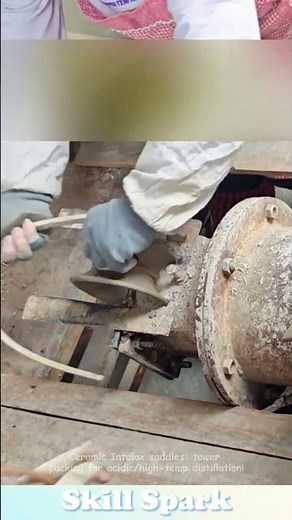 Ceramic Intalox saddles: tower packing for acidic/high-temp distillation!