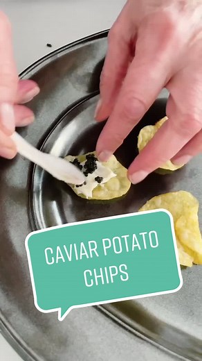 Three ingredient appetizer!! Caviar potato chips #foodontiktok #tiktokfood #caviar #homecook #learnontiktok #goop