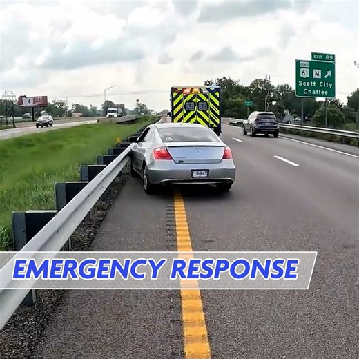 17K views · 471 reactions | Unexpected Code 3 Emergency! | Ron Pratt | Facebook
