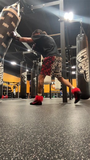 Getting dat work in for March 28. 🔥🥊 3-0 coming soon. #boxing #fighting #professional #boxer #viral