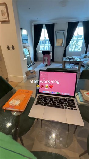After Work Routine Vlog: A Day in the Life of a Corporate Girlie in London