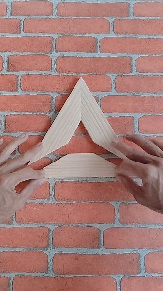 How to!!! Brilliant idea for measuring triangle joints quickly #woodworking #tricks #shorts #diy
