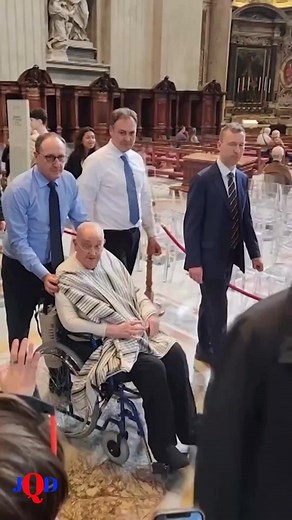 Depois de rekopera husi moras pneumonia, Papa Francisco halo vizita surpreza iha Basílica São Pedro iha loron 10/04/2025. #Papa #Francisco | JQ Dmitriy