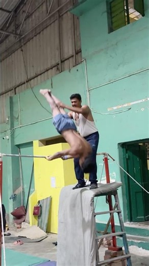 👍🎖️..basic practice on horizontal bar..🤝gymnastics #subscribe #foryou #viralvideo