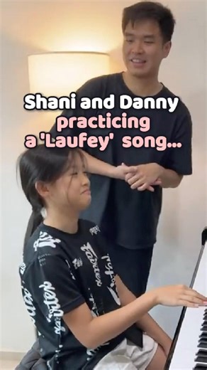 Shani learns “Lover Girl” Lesson 1: start with the right hand first 🎹💖😂