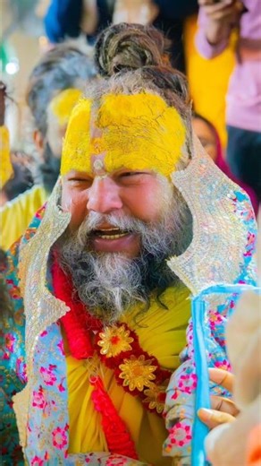 Tum chand se pyare ho 🩷💛🌹🌳 #premanandjimaharaj #radharani #vrindavan #radheshyam