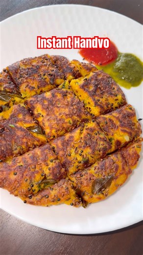 Healthy Instant Handvo 😋 | Easy Breakfast Recipe | Super Crispy & Tasty