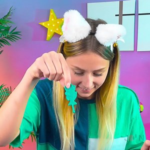 2.6K views | WOULD YOU PLAY WITH THIS SHARK?  | Fun and startling angry shark game to see when it bites | JOON | Facebook