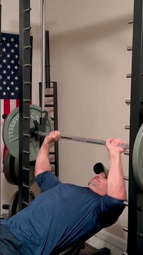 ‪@PowertecFitness‬ Incline Bench on the Powertec Linear Bearing Smith Machine