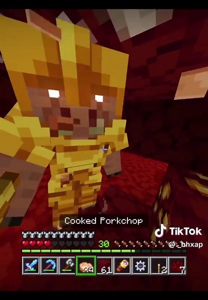 Exploring The Netherite Mods in Minecraft