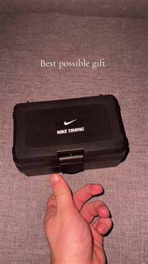 Nike D-line: Fashion and Vintage Trends