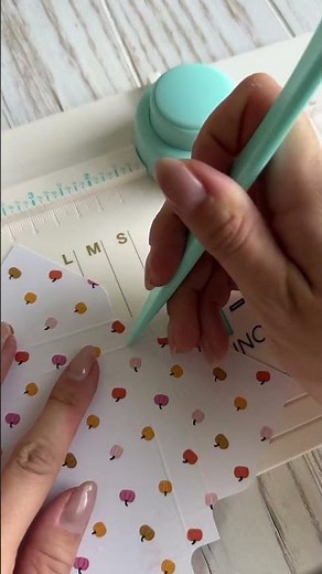 Flat Gift Box with the We R Makers 123 Punchboard