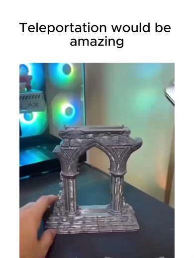 A DIY 3D-printed stone arch holds a phone showing a green vortex, making it look like a real portal. People loved the creative illusion and shared lots of positive reactions. It’s just a cool visual trick — real teleportation isn’t possible.
