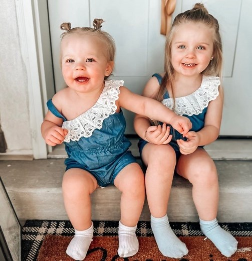 29K views · 32 reactions | Our matching outfits perfect for your little fashionistas. Which one is your favorite? Share in the comments!  @ashleymatheson_ Link in bio to shop️  https://bit.ly/3SslO7P  531622, 539768, 539282, 582442, 478606, 561521 | PatPat | Facebook