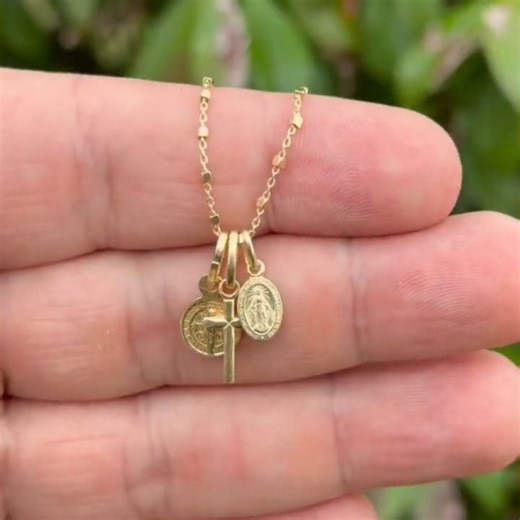 Medjugorje Jewelry on Instagram: "The Miraculous Medal originates from 1830, when the Virgin Mary appeared to Saint Catherine Labouré in Paris and asked that a medal be made according to the vision she received. Those who wore it with faith began reporting countless graces, conversions, and protection, leading it to be known worldwide as the “Miraculous” Medal. The St. Benedict Medal traces back to Saint Benedict of Nursia, the father of Western monasticism. For centuries, this medal has been wo