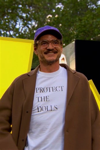 Pedro Pascal ist der neueste Botschafter von Chanel