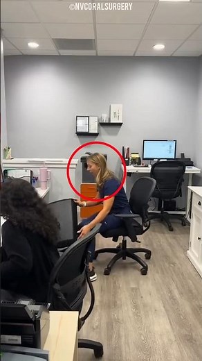 The Funniest Mouse Prank Ever 😂