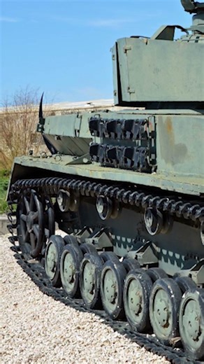 Spanish Panzer IV's in Syria