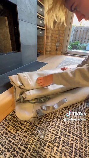 Exciting Unboxing: Diggs Eventur Inflatable Dog Kennel Review