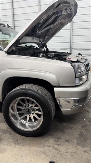 slw dmx (@slw_dmx)’s videos with She knows - ℒ𝒶𝓎💋