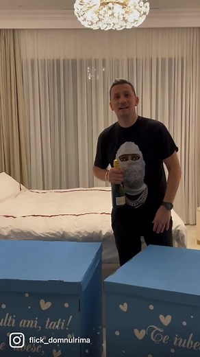 Ce am primit de ziua mea😂🤗✌️ | Flick Domnul Rimă