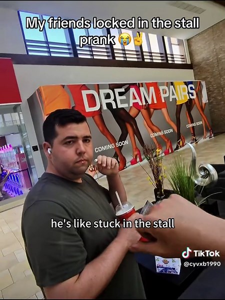 bros scream 😭 #fyp #harmlesspranks #pranks #toiletprank ⚠️ No individuals were harmed in the making of this film; it was created solely for the purpose of humor.