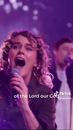 O Praise The Name (Anástasis) by Hillsong Worship | Praise Hits