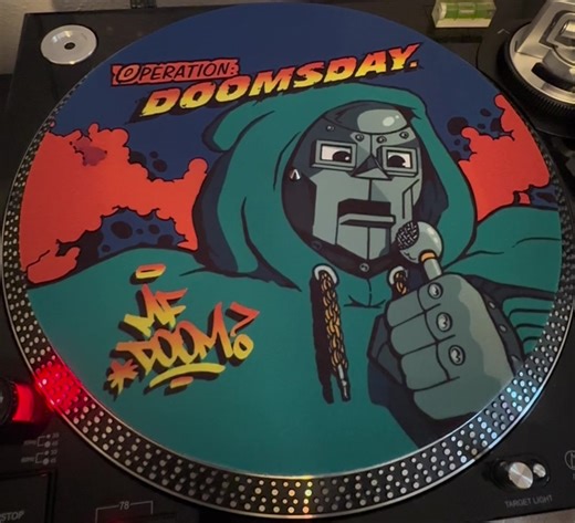Personalize Your Turntable with Custom Slipmats
