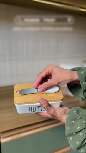 Renovación de cocina con almacenamiento ordenado