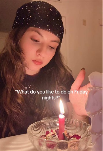 Glamour magick, duh. 🪞✨ #witch #glamourmagick #aphrodite