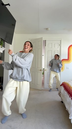 somebody’s watchin me👀 | Pierson Wodzynski