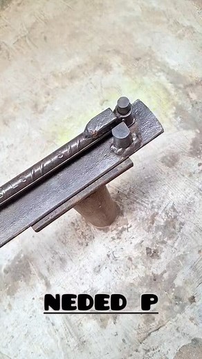 he made a window retainer for the house #tools #soudage #welding #homemade | Neded Pratama