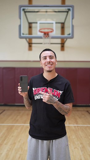 Testing the @Samsung US Galaxy A37 on the court! The Triple Lens camera makes it easy to switch perspectives instantly while the 50MP back camera keeps every shot sharp, all at a price that makes flagship level features way more accessible. Unlock Awesome at samsung.com #SamsungPartner #GalaxyA37 #ExploreGalaxy