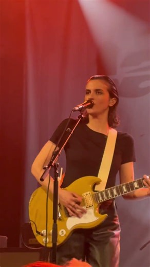 Laura cox au trianon (Paris) 10 avril 2026 - LIVE