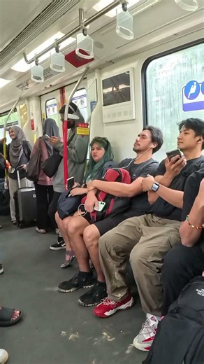 吉隆坡地铁乘坐体验🚇Kuala Lumpur Metro #shorts