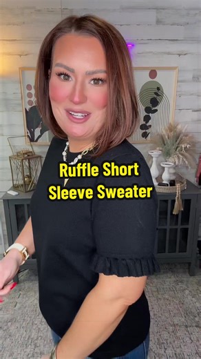 Chic Ruffle Sleeve Sweater: Trendy Summer Outfit
