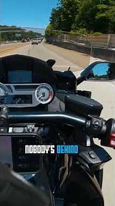 Comfy touring bike until you hit the throttle and suddenly it turns into a missile 😳🏍️